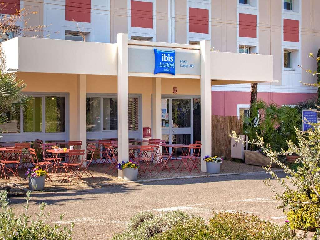 Ibis Budget Frejus Saint Raphael Capitou A8 Bagian luar foto
