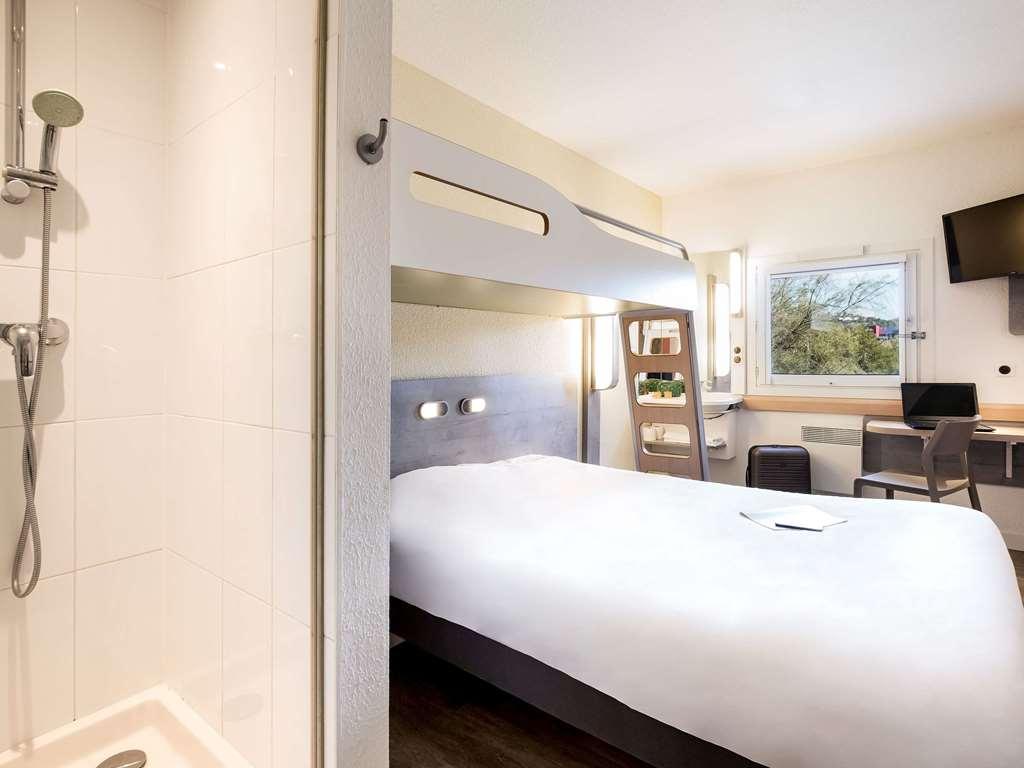 Ibis Budget Frejus Saint Raphael Capitou A8 Bagian luar foto