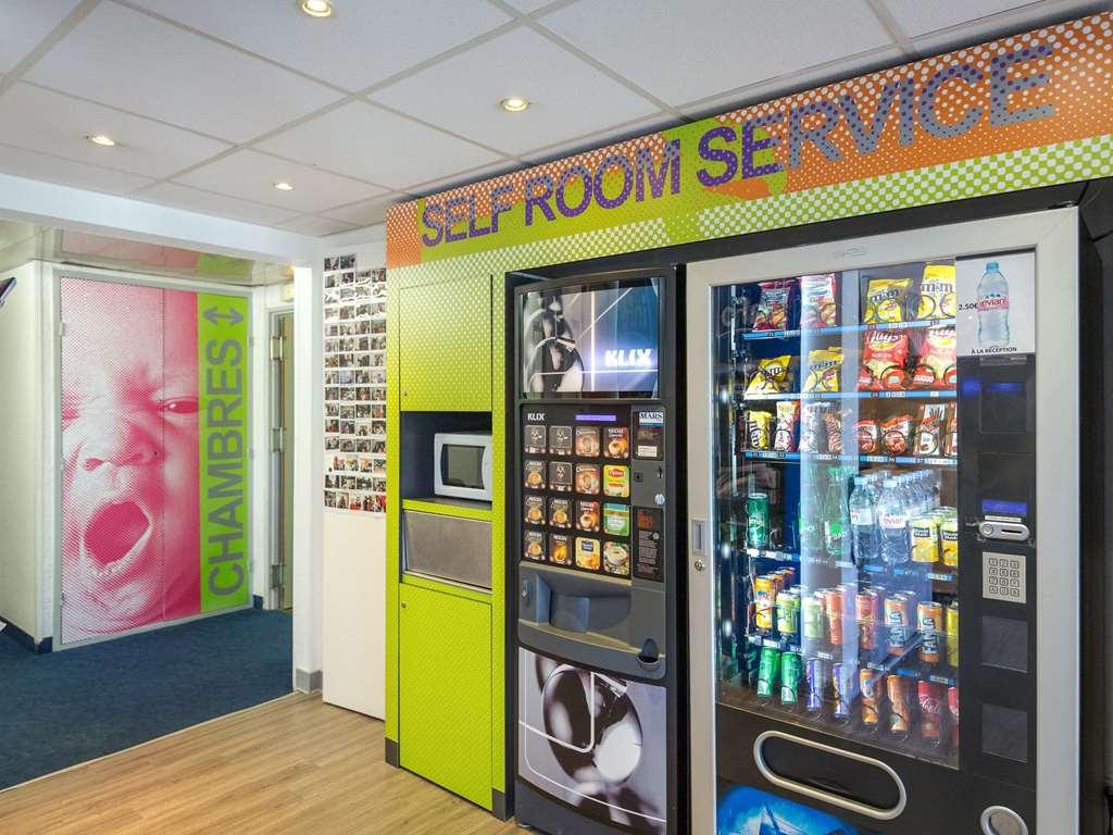 Ibis Budget Frejus Saint Raphael Capitou A8 Bagian luar foto